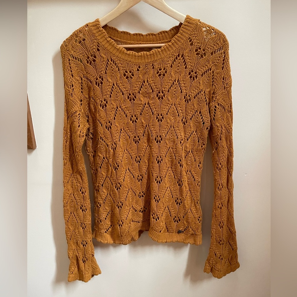 Mustard yellow lace knit pullover, size Medium
